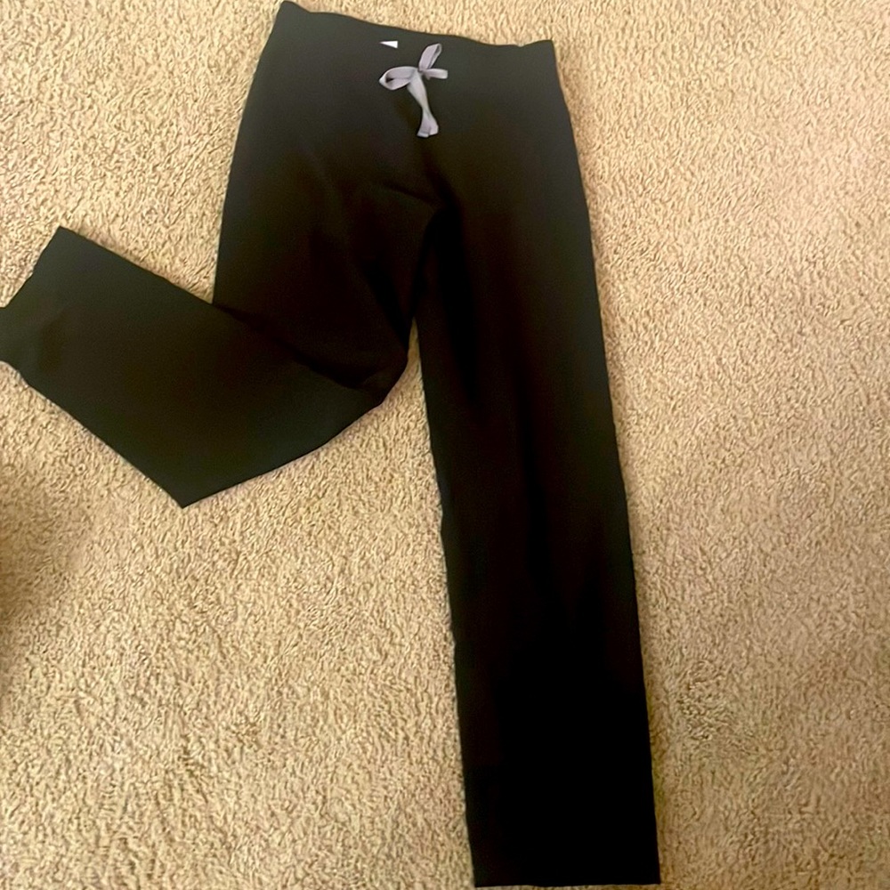 FIGS Women Black Scrub Pants Small